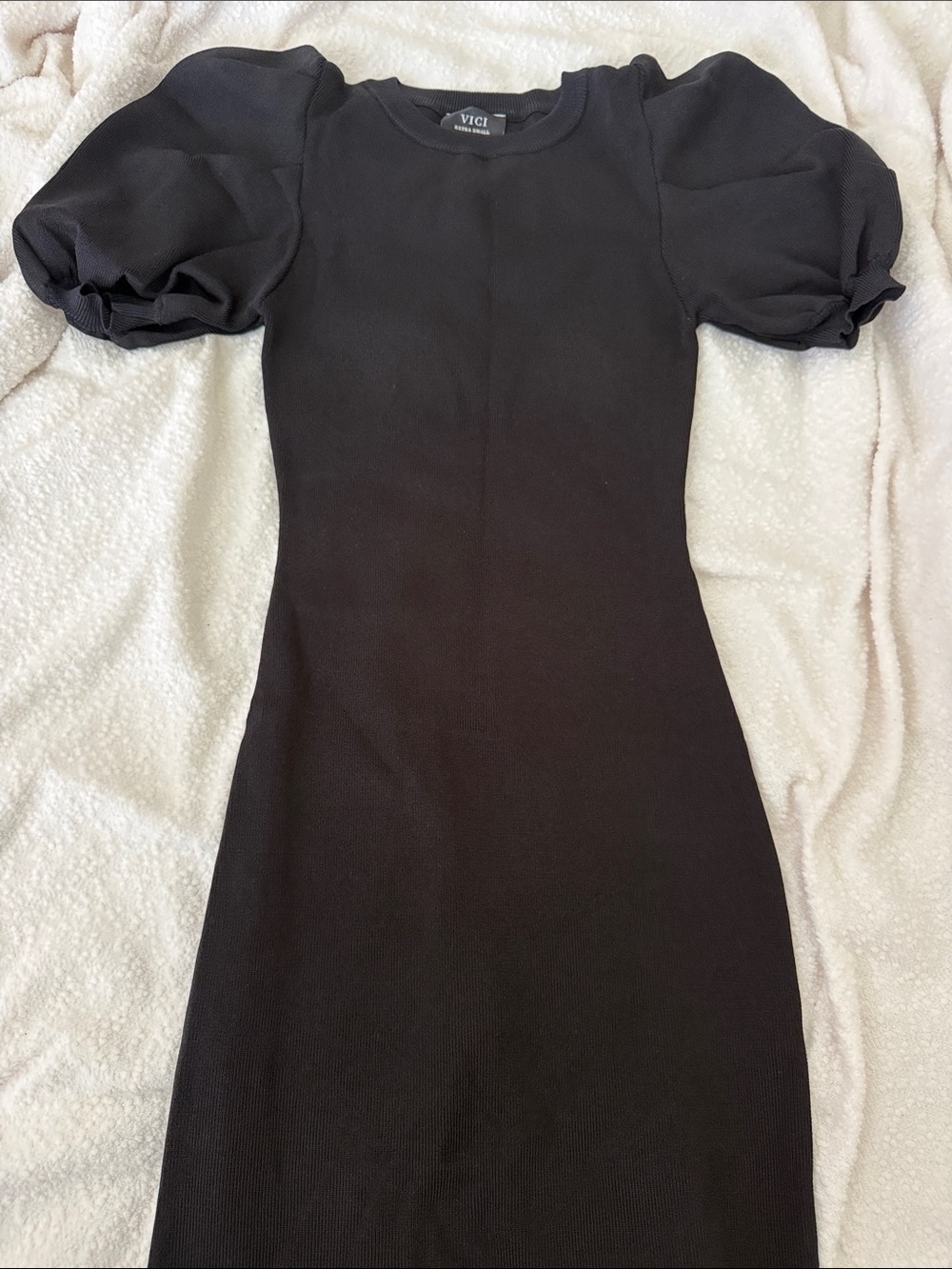 Vici Black Puff-Sleeve Midi Dress